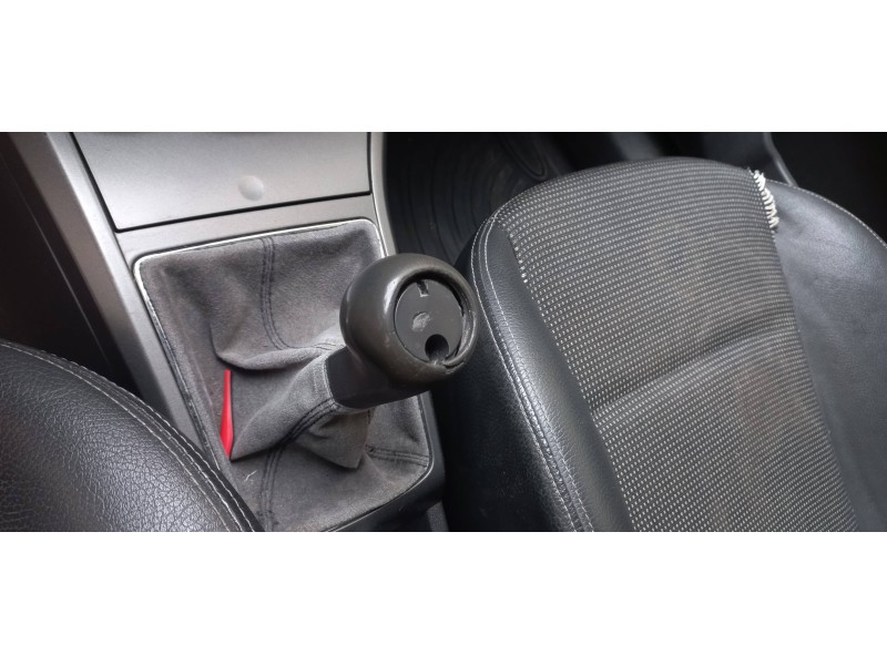 opel astra h berlina del año 2005