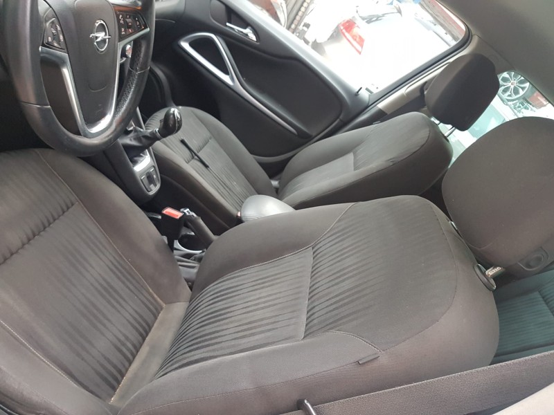 opel zafira tourer del año 2015