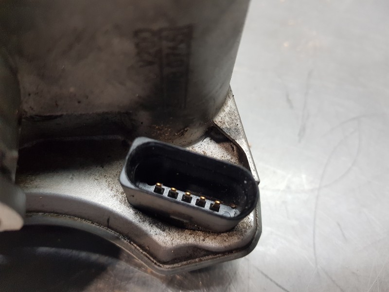 Recambio de caja mariposa para seat leon (1p1) fr referencia OEM IAM 03G128063B  