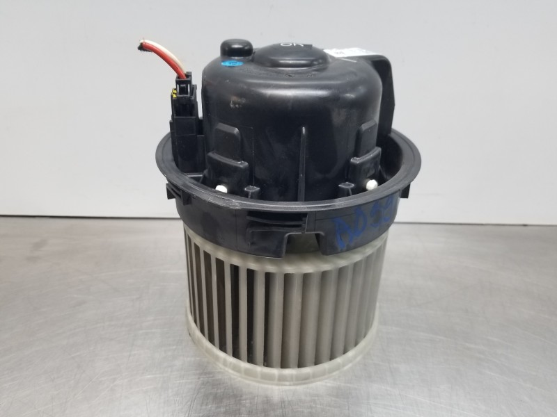 Recambio de motor calefaccion para peugeot 208 (p2) active referencia OEM IAM 9840566280  