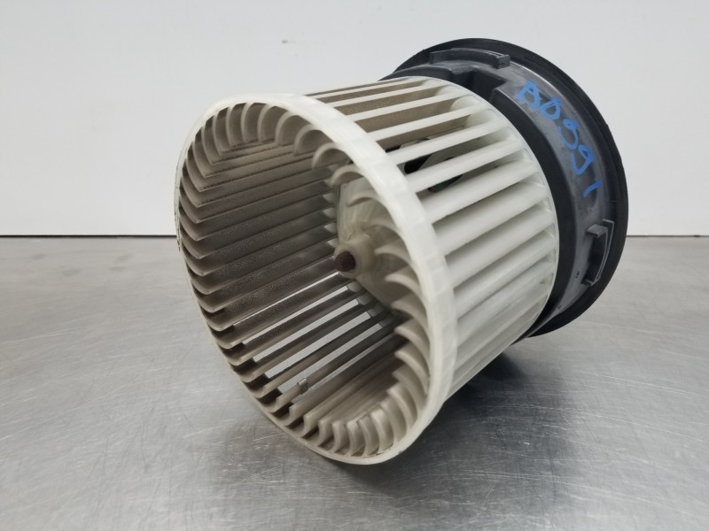 Recambio de motor calefaccion para peugeot 208 (p2) active referencia OEM IAM 9840566280  