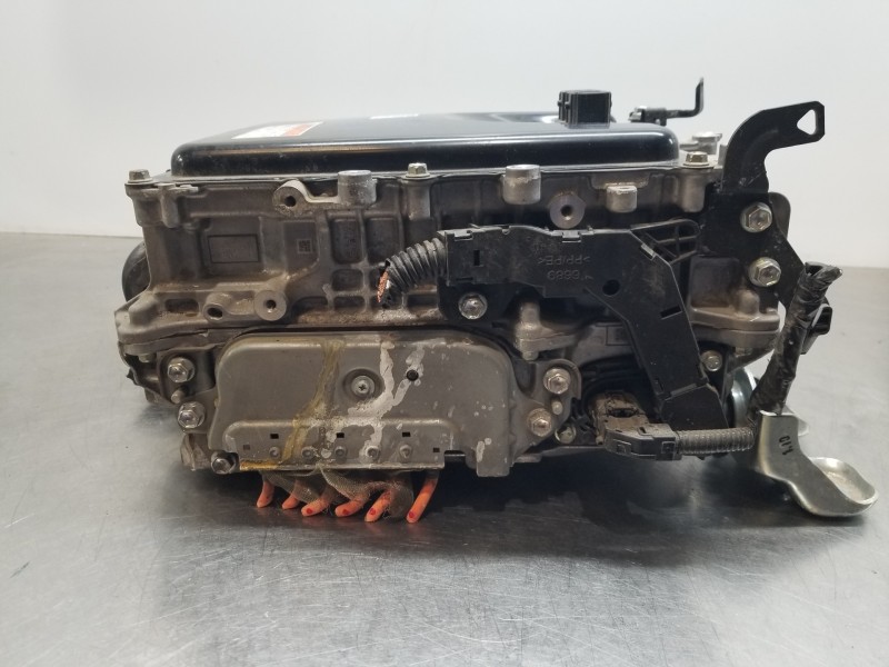 Recambio de bateria para toyota corolla touring sports (e21) hybrid referencia OEM IAM G920047390  