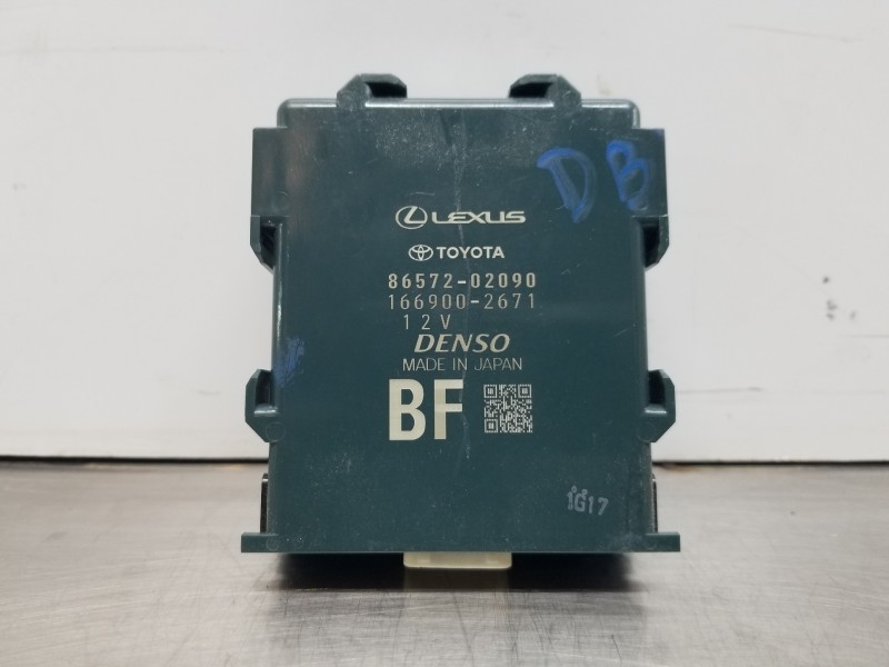 Recambio de modulo electronico para toyota corolla touring sports (e21) hybrid referencia OEM IAM 8657202090  