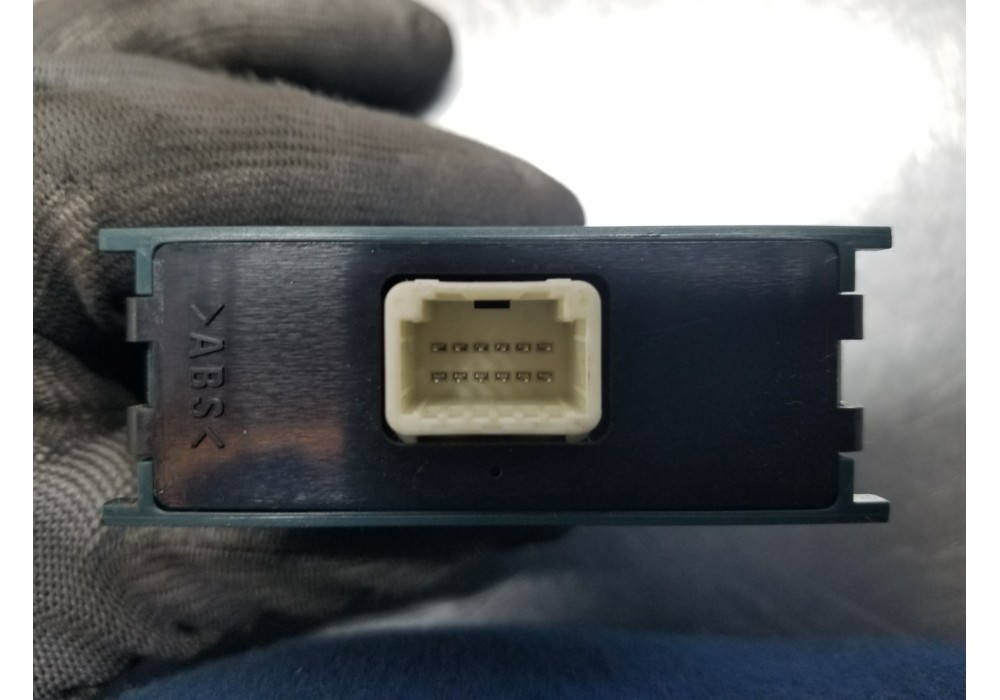 Recambio de modulo electronico para toyota corolla touring sports (e21) hybrid referencia OEM IAM 8657202090  