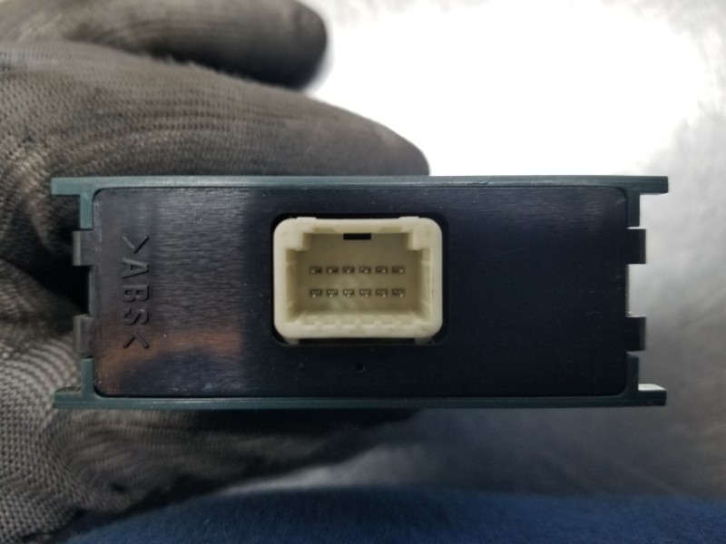 Recambio de modulo electronico para toyota corolla touring sports (e21) hybrid referencia OEM IAM 8657202090  