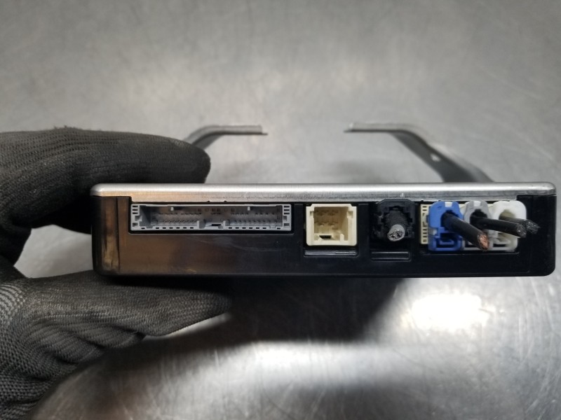 Recambio de modulo electronico para toyota corolla touring sports (e21) hybrid referencia OEM IAM 8674002270  