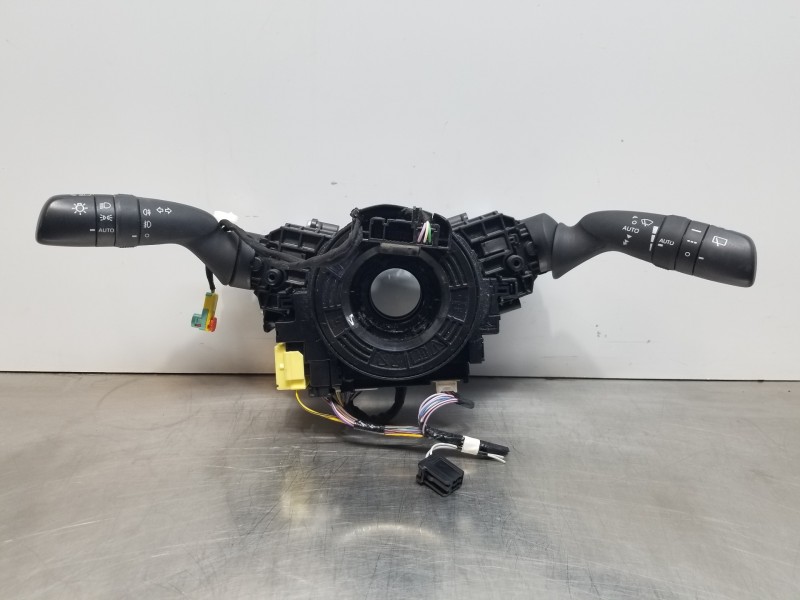 Recambio de anillo airbag para toyota corolla touring sports (e21) hybrid referencia OEM IAM 8924502160  