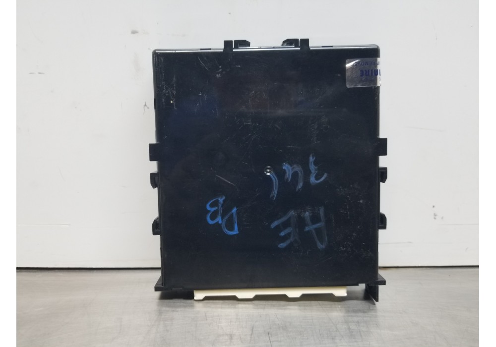 Recambio de modulo electronico para toyota corolla touring sports (e21) hybrid referencia OEM IAM 8999002B80  