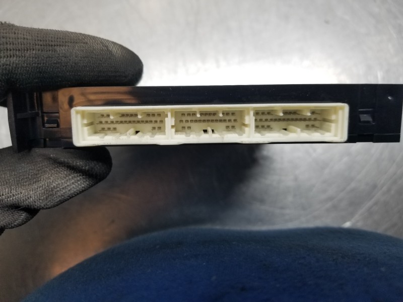 Recambio de modulo electronico para toyota corolla touring sports (e21) hybrid referencia OEM IAM 8999002B80  