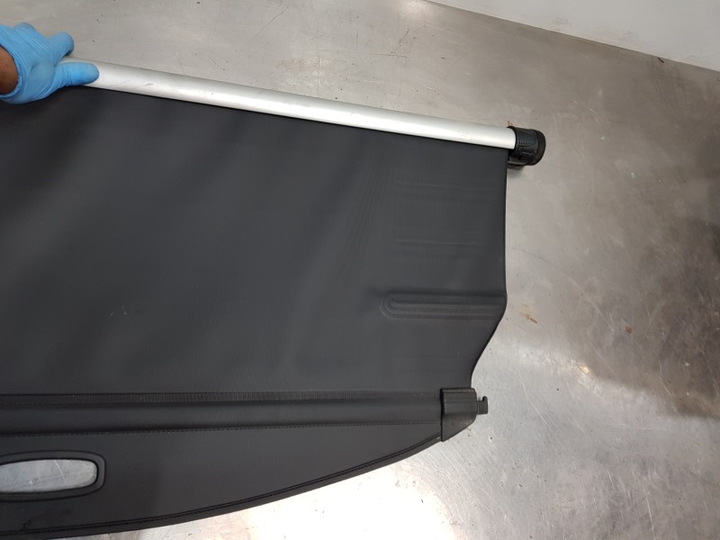 Recambio de bandeja trasera para kia carens ( ) drive referencia OEM IAM 85910A4000WK 85910A4000 