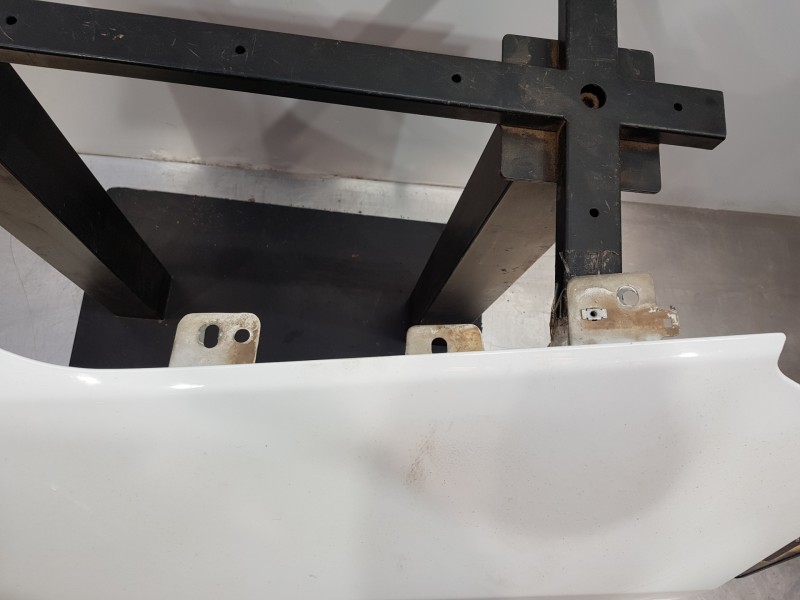 Recambio de aleta delantera derecha para opel astra j lim. selective referencia OEM IAM 13302208  