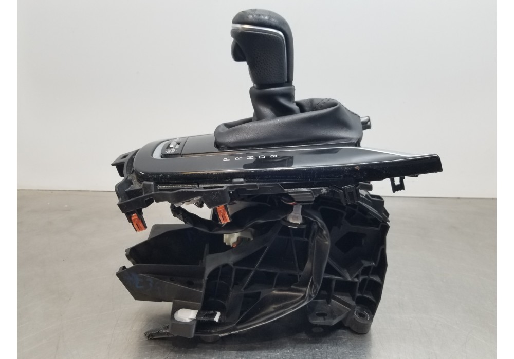 Recambio de palanca cambio para toyota corolla touring sports (e21) hybrid referencia OEM IAM 33560F4050  