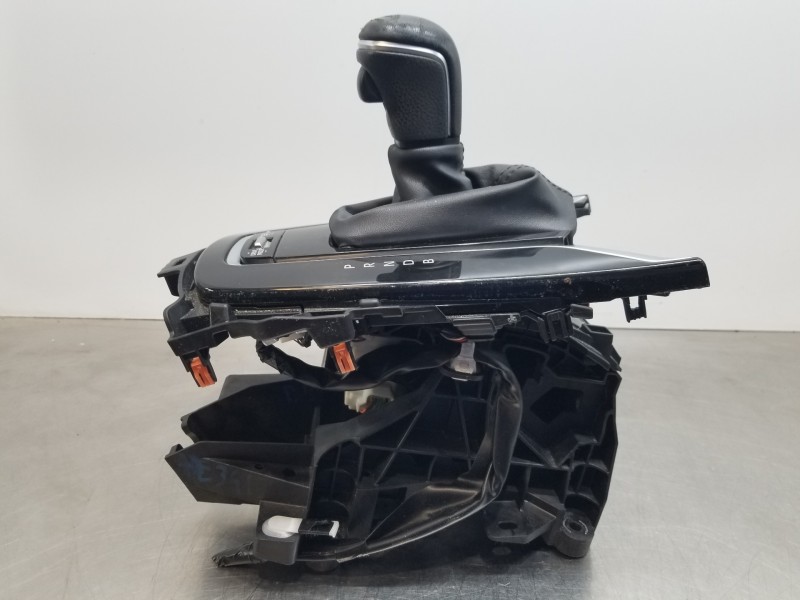 Recambio de palanca cambio para toyota corolla touring sports (e21) hybrid referencia OEM IAM 33560F4050  