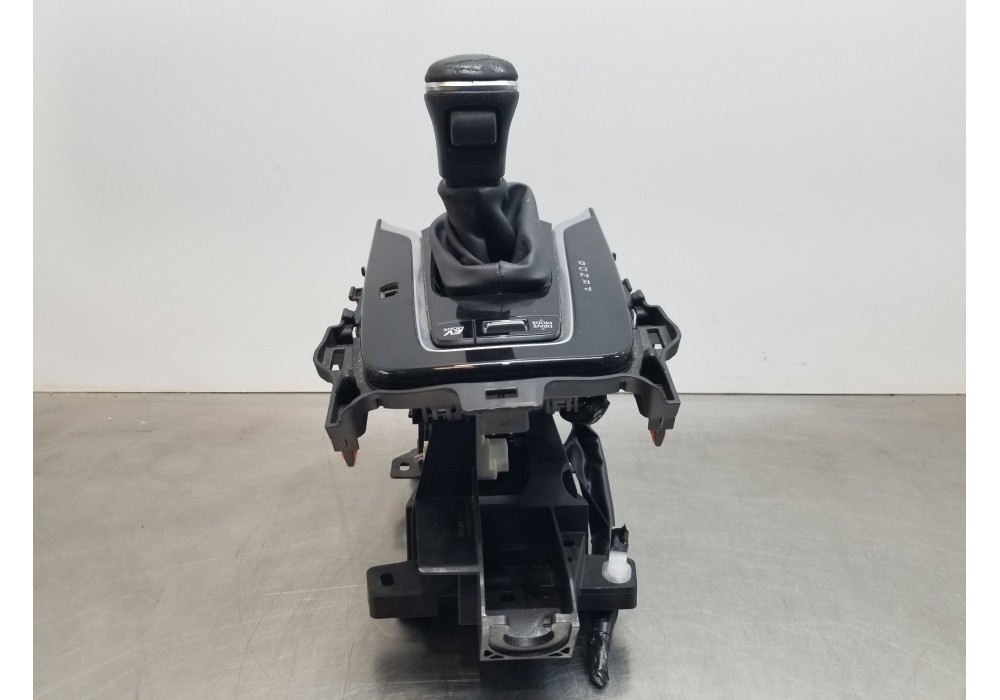 Recambio de palanca cambio para toyota corolla touring sports (e21) hybrid referencia OEM IAM 33560F4050  