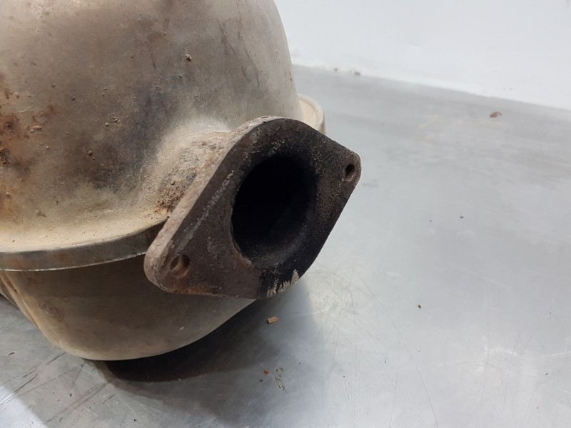 Recambio de silenciador trasero para renault megane ii berlina 3p emotion referencia OEM IAM 8200678698  