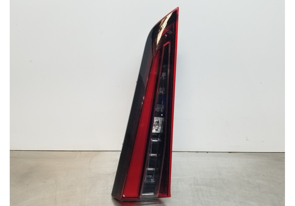 Recambio de piloto trasero izquierdo interior para toyota corolla touring sports (e21) hybrid referencia OEM IAM 8159102E80  