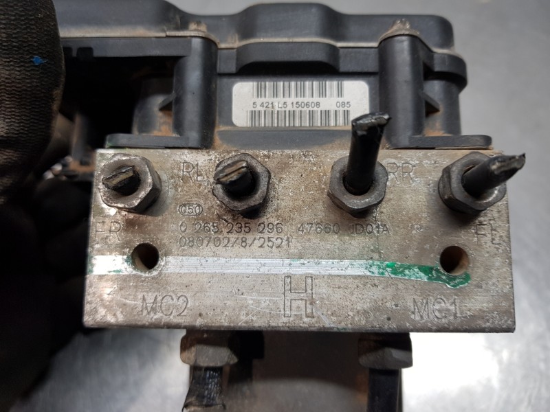 Recambio de abs para nissan qashqai (j10) tekna referencia OEM IAM 47660JD27B 0265235296 