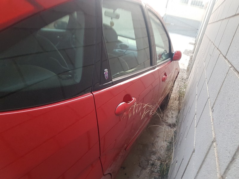 ford focus berlina (cak) del año 2002