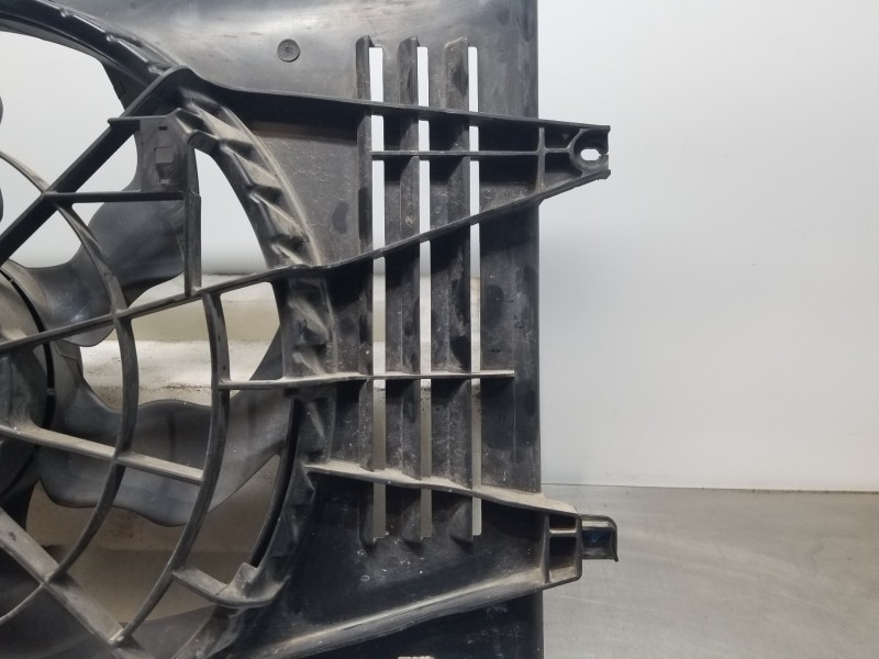 Recambio de electroventilador para kia carens ( ) drive referencia OEM IAM 252313K460  