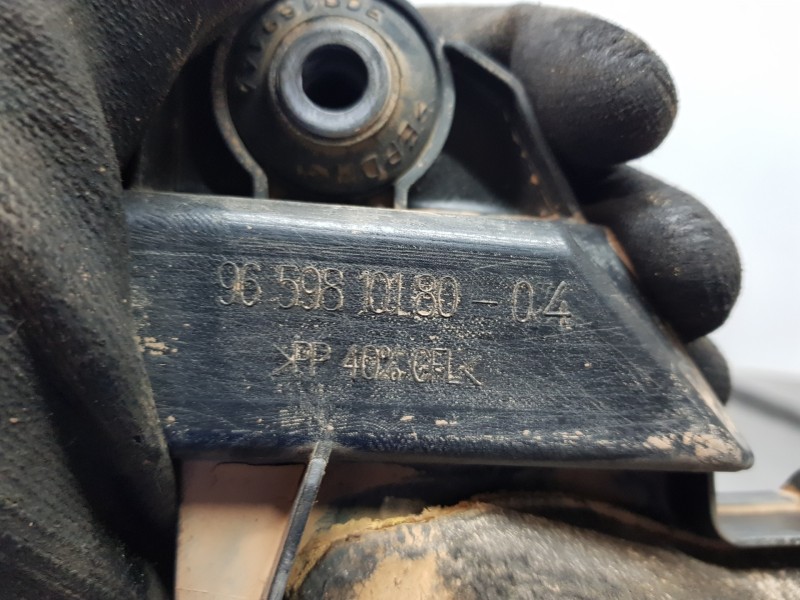 Recambio de freno de mano electrico para citroen c4 picasso shine referencia OEM IAM 9659810180  