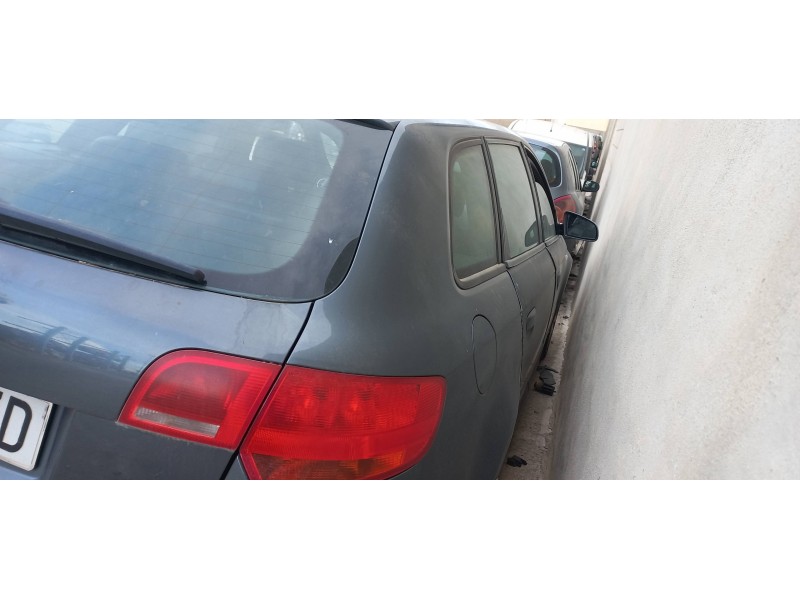 audi a3 sportback (8p) del año 2004