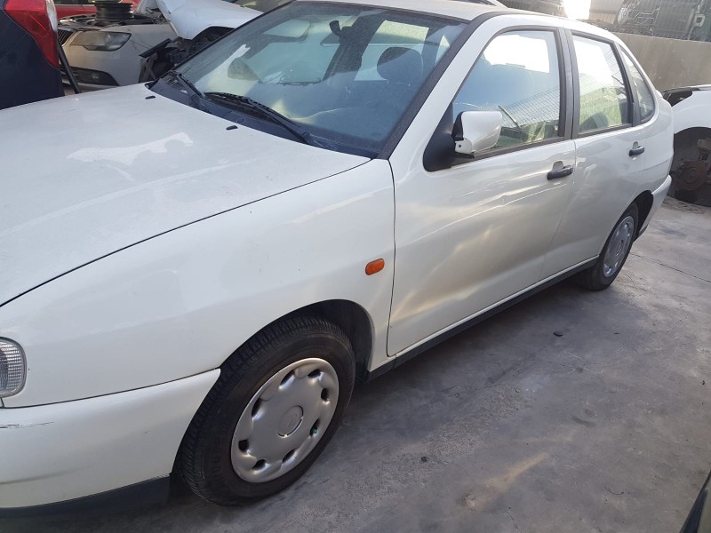 seat cordoba berlina (6k2) del año 1997