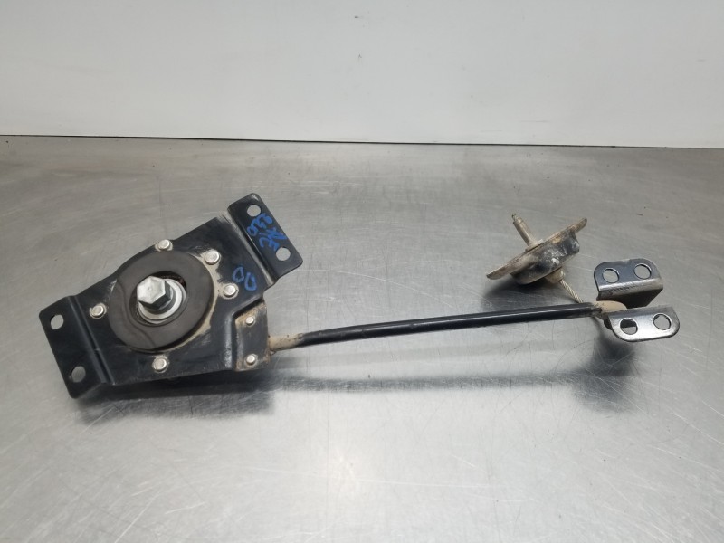 Recambio de soporte rueda repuesto para kia carens ( ) drive referencia OEM IAM 628501D000  