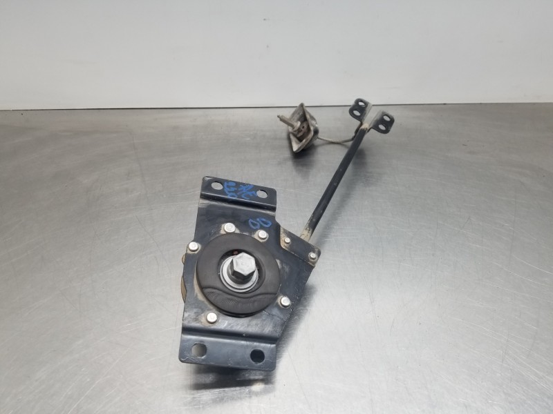 Recambio de soporte rueda repuesto para kia carens ( ) drive referencia OEM IAM 628501D000  