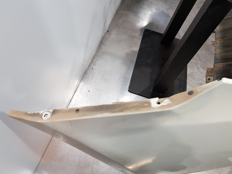 Recambio de paragolpes trasero para mercedes clase m (w164) 4matic referencia OEM IAM A1648802940 A1648856925 