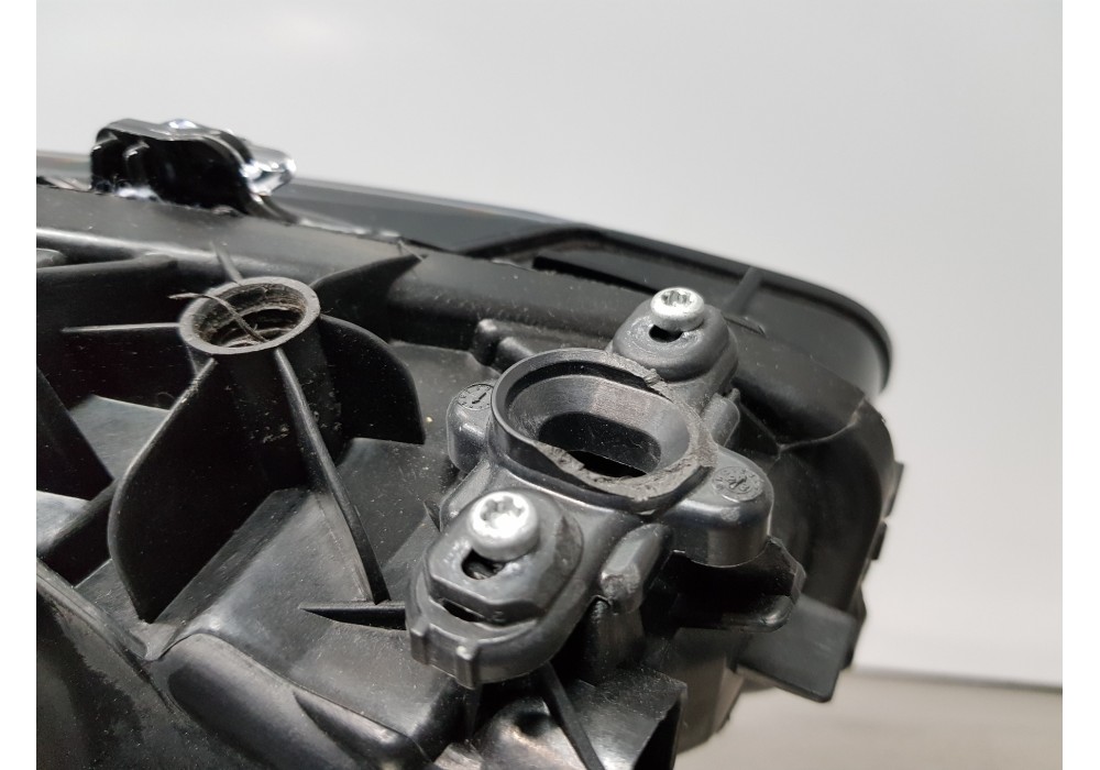 Recambio de faro izquierdo para bmw serie 4 gran coupe (f36) x drive referencia OEM IAM 9505115 9505115-04 