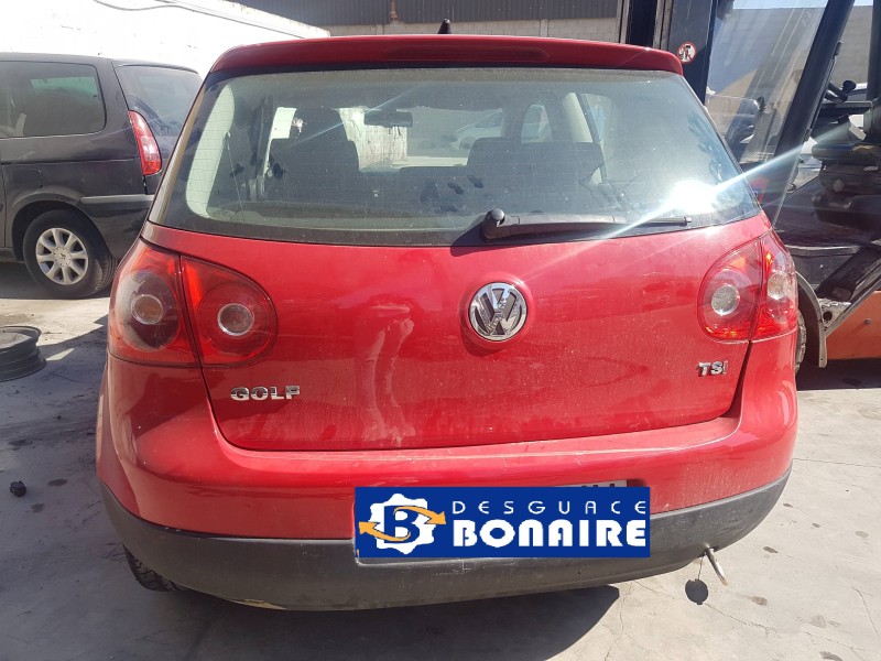 volkswagen golf v berlina (1k1) del año 2008