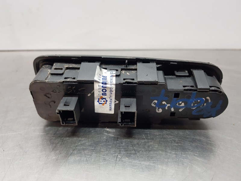 Recambio de mando elevalunas delantero izquierdo para citroen c4 picasso shine referencia OEM IAM 6554YH  