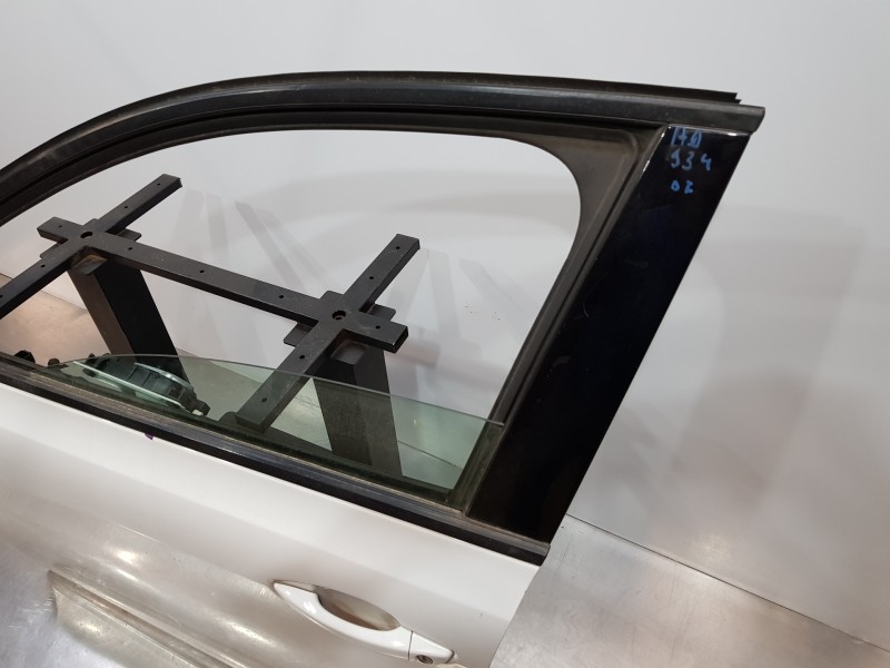 Recambio de puerta delantera izquierda para peugeot 308 sw allure referencia OEM IAM 1610102080  