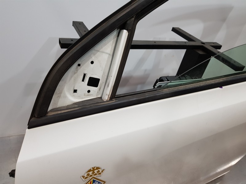 Recambio de puerta delantera izquierda para peugeot 308 sw allure referencia OEM IAM 1610102080  