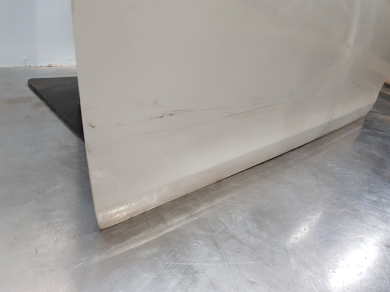 Recambio de puerta delantera izquierda para peugeot 308 sw allure referencia OEM IAM 1610102080  