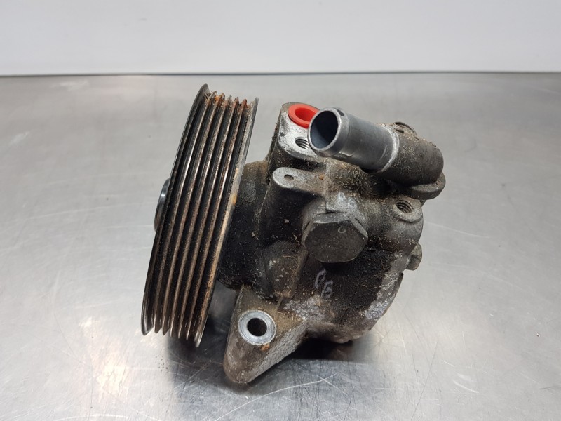 Recambio de bomba direccion para ford mondeo ber. (ca2) referencia OEM IAM 1674663  