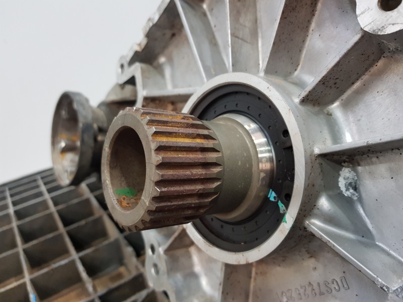 Recambio de caja transfer para mercedes clase m (w166) bluetec referencia OEM IAM A2512802800 A2512802000 