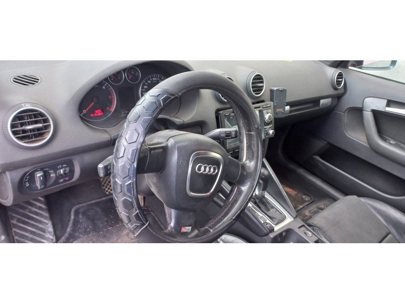 audi a3 sportback (8p) del año 2004