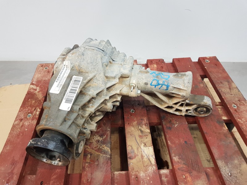 Recambio de diferencial delantero para mercedes clase m (w164) 4matic referencia OEM IAM A1643302102  