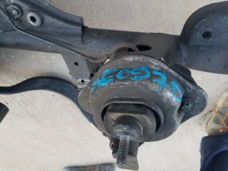 Recambio de puente delantero para bmw x5 (e53) sport referencia OEM IAM 31116760277  