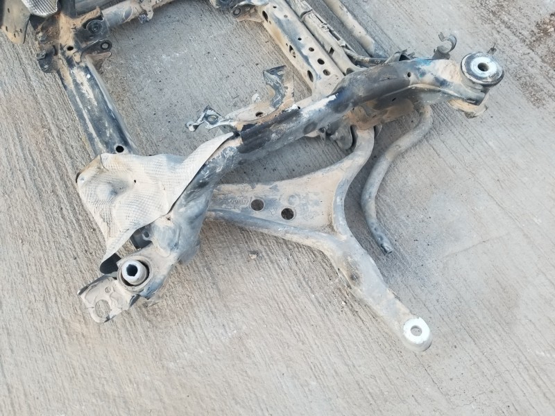 Recambio de puente delantero para mercedes clase m (w166) bluetec referencia OEM IAM A1663302200  