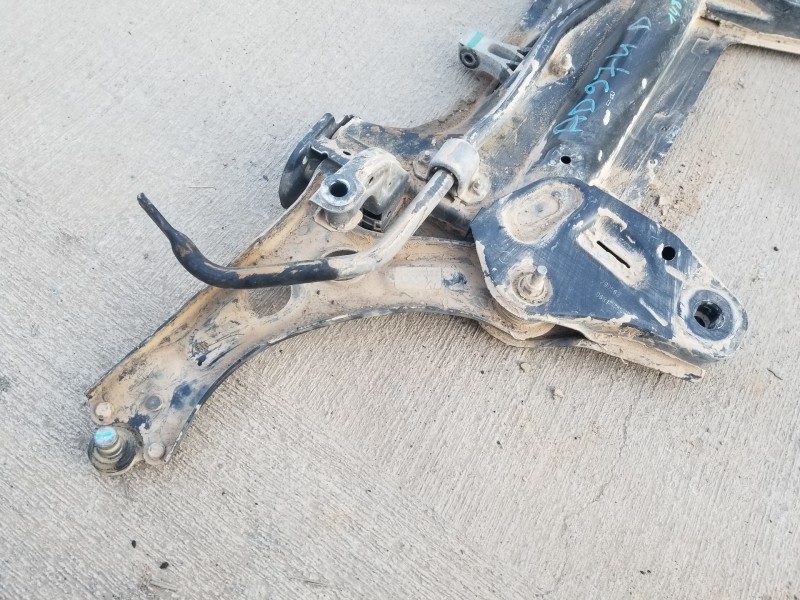 Recambio de puente delantero para peugeot 208 (p2) puretech referencia OEM IAM 9835181580  