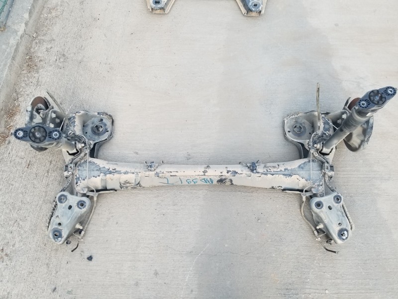 Recambio de puente trasero para peugeot 208 (p2) active referencia OEM IAM 1648273380  