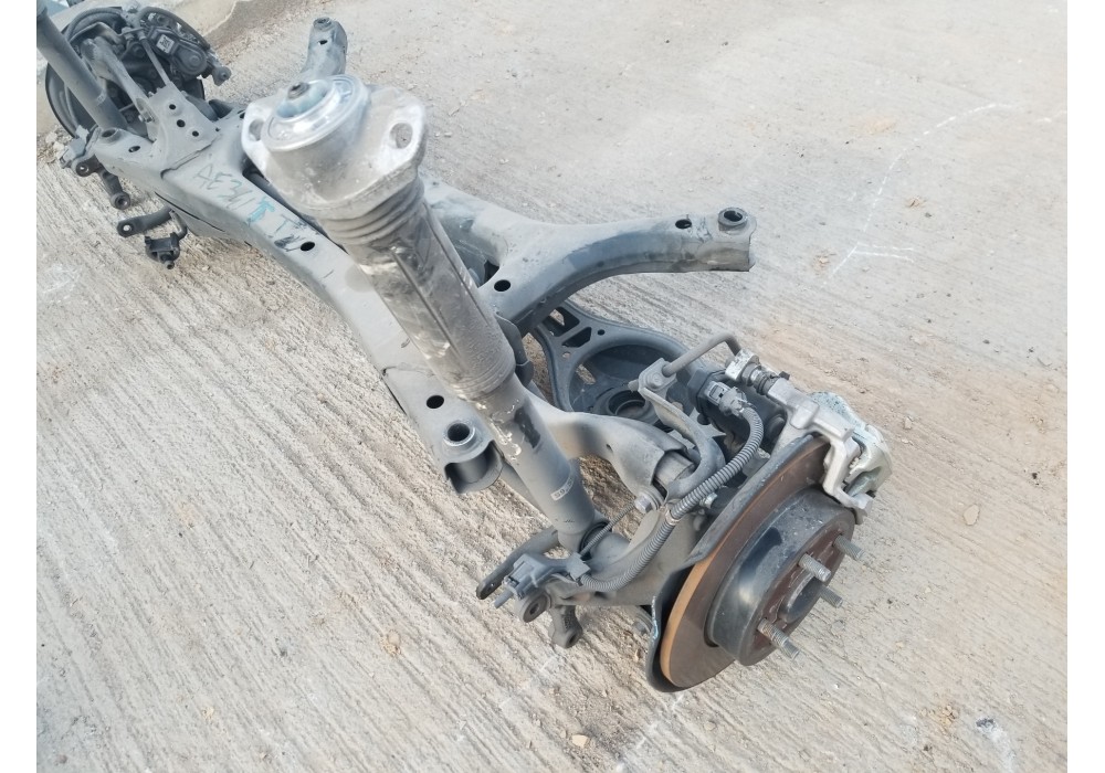 Recambio de puente trasero para toyota corolla touring sports (e21) hybrid referencia OEM IAM 5120602091  