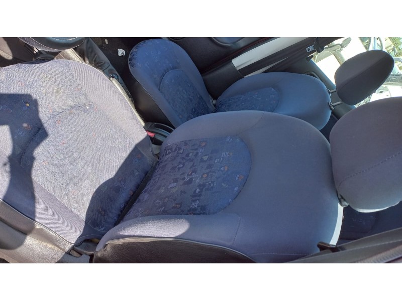 peugeot 206 berlina del año 2023