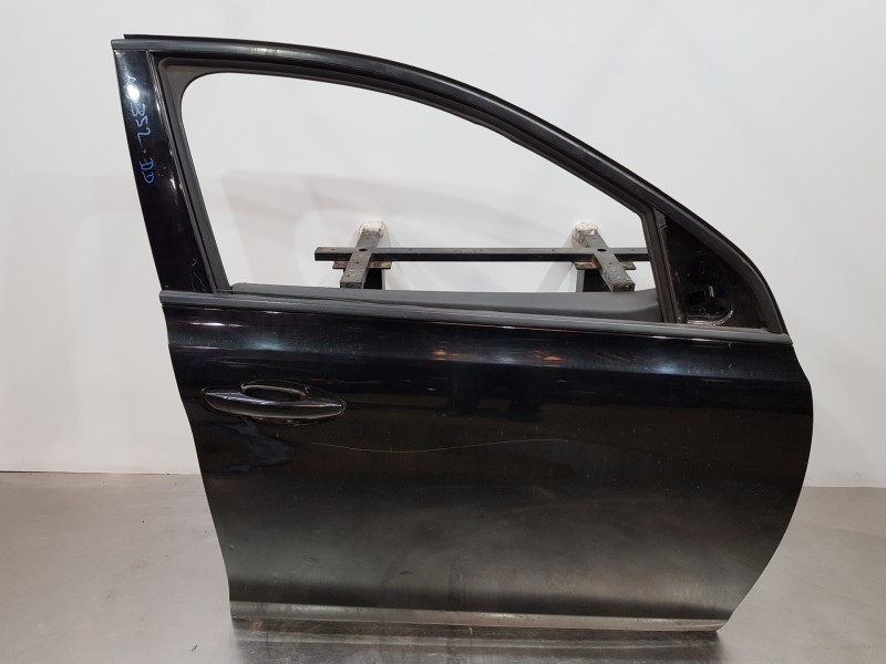 Recambio de puerta delantera derecha para peugeot 308 active referencia OEM IAM 1610102180  