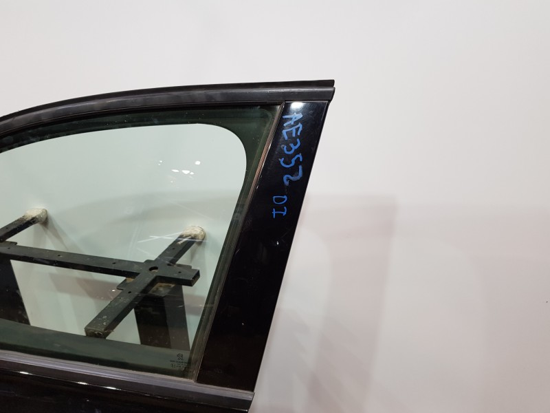 Recambio de puerta delantera izquierda para peugeot 308 active referencia OEM IAM 1610102080  