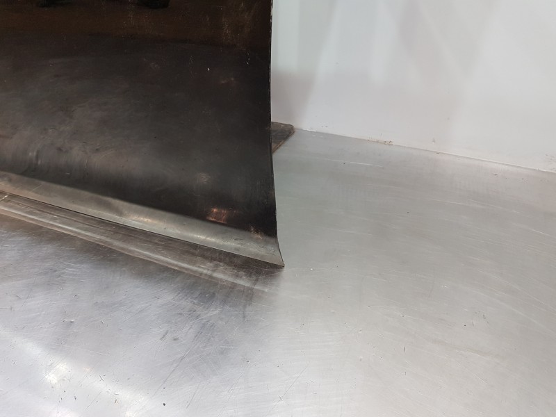 Recambio de puerta delantera izquierda para peugeot 308 active referencia OEM IAM 1610102080  