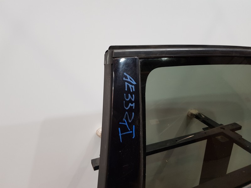 Recambio de puerta trasera izquierda para peugeot 308 active referencia OEM IAM 9802165680  