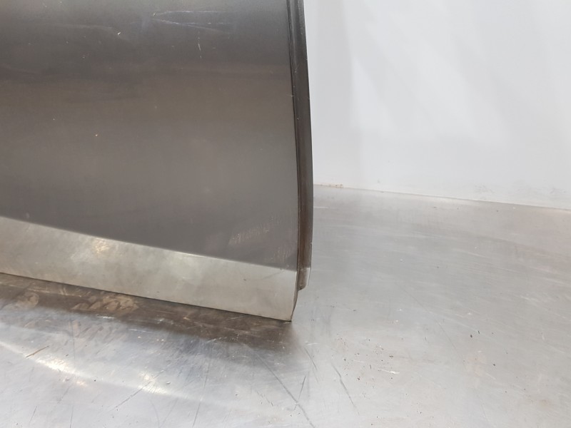 Recambio de puerta trasera derecha para mercedes clase c (w205) lim. bluetec referencia OEM IAM A2057300205  